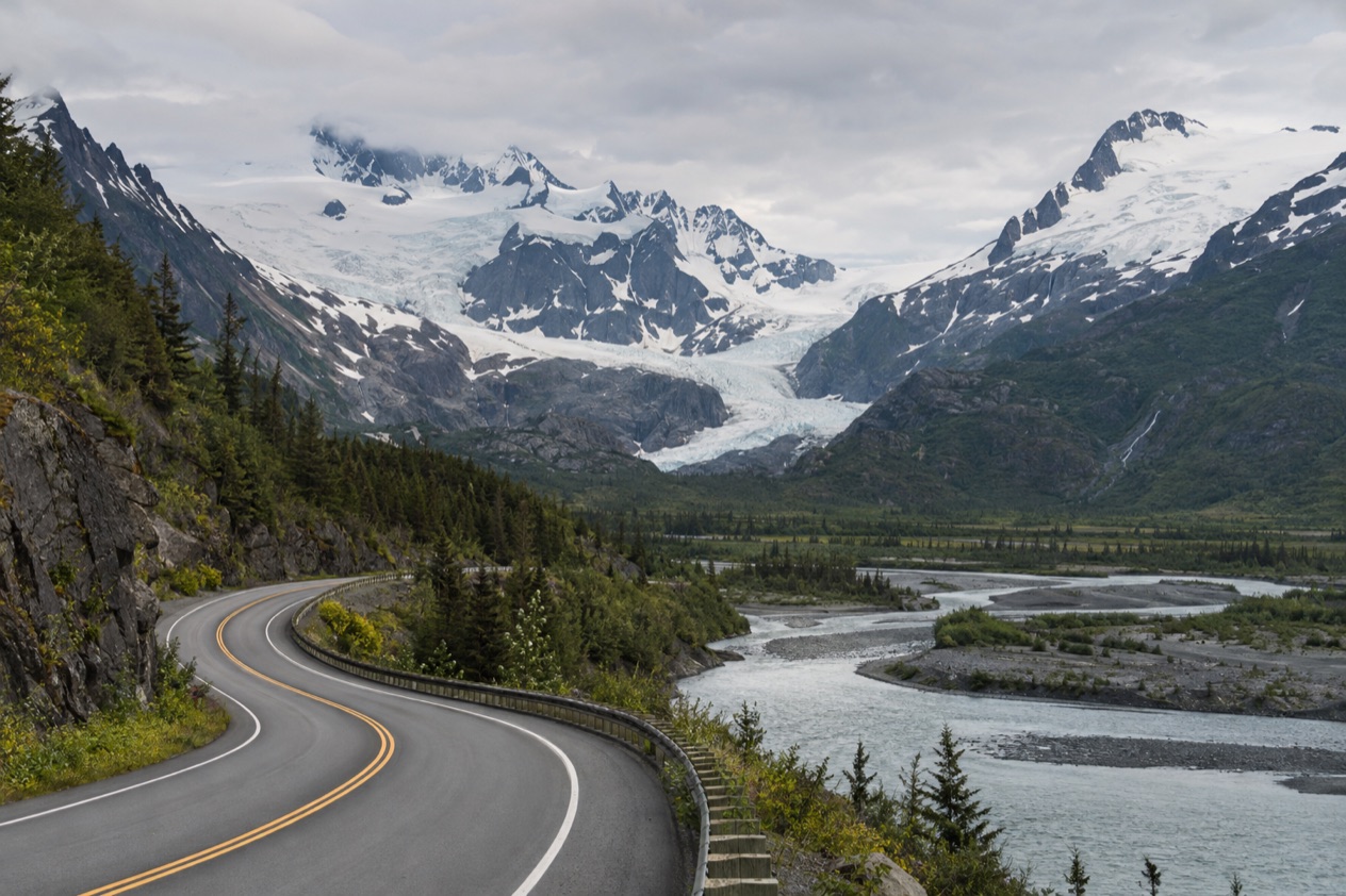 A road through the mountains