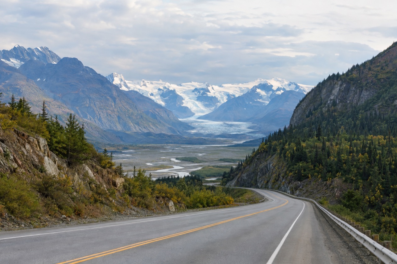 A road through the mountains