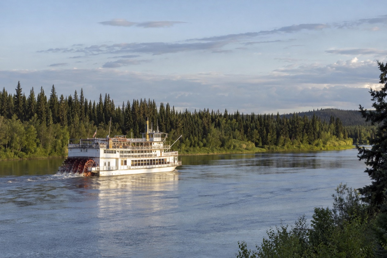 A sternwheeler on the Chena River