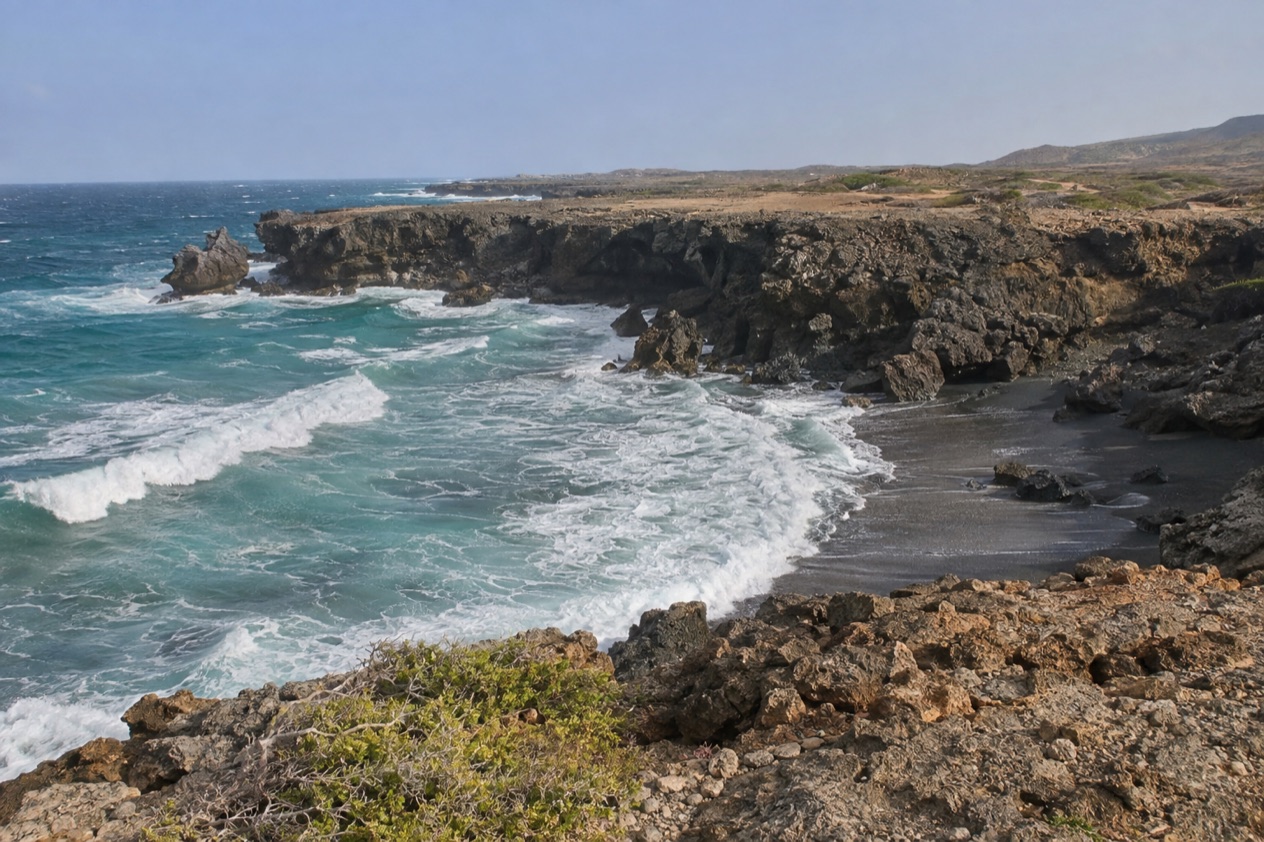 The wild coves of Dos Playa