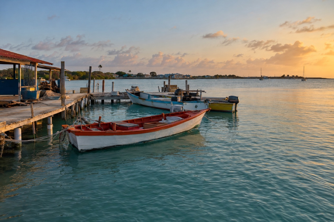 The fishing pier at Savaneta