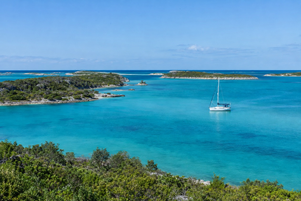 The cays of the Abacos in winter