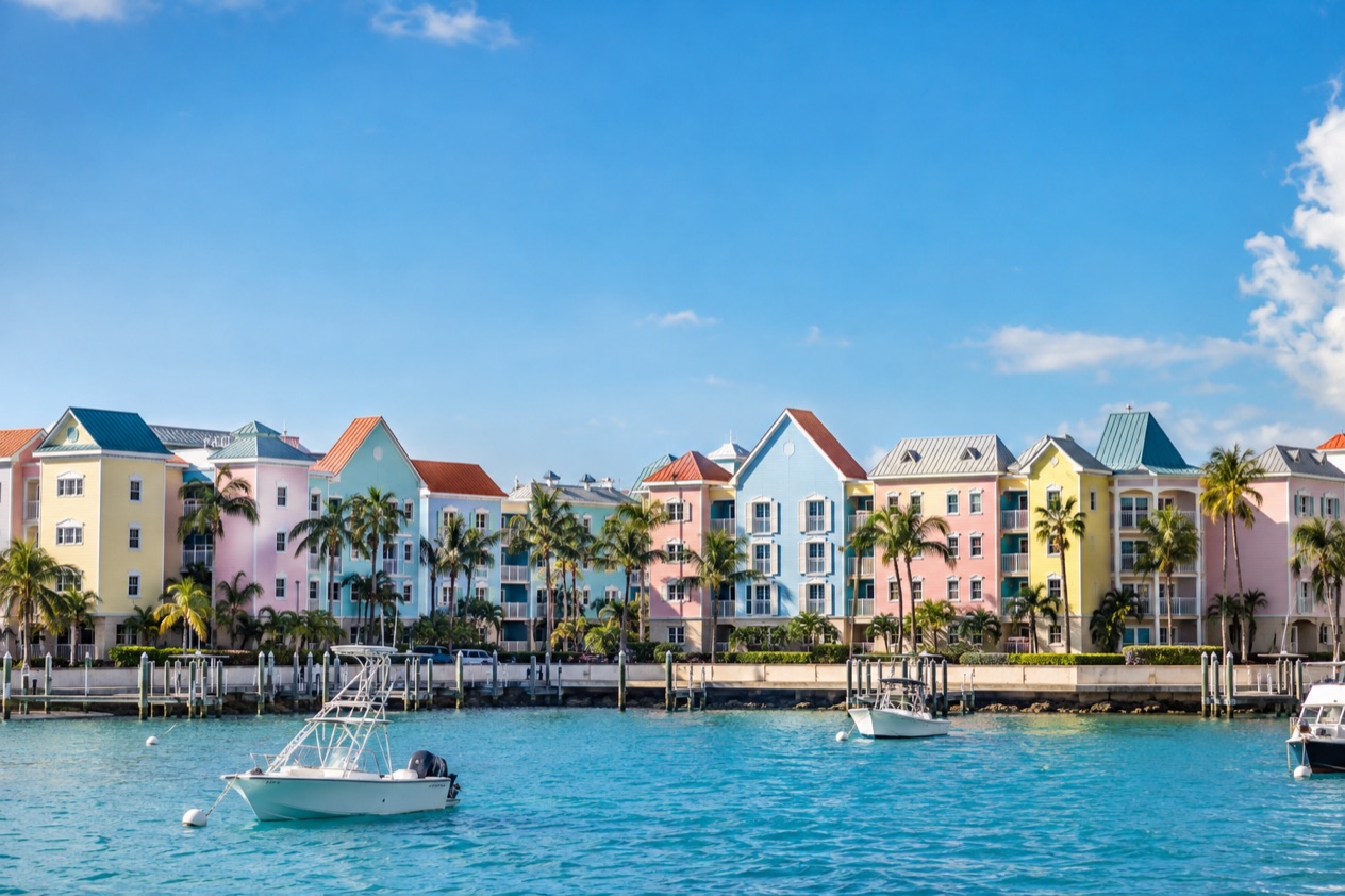 The harbor of Nassau in winter