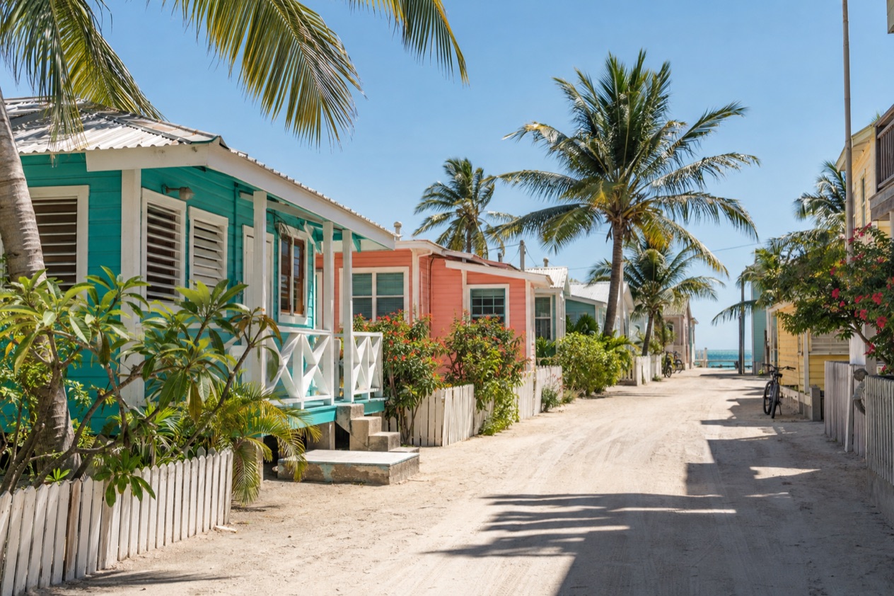 A sandy lane on Caye Caulker in the dry season