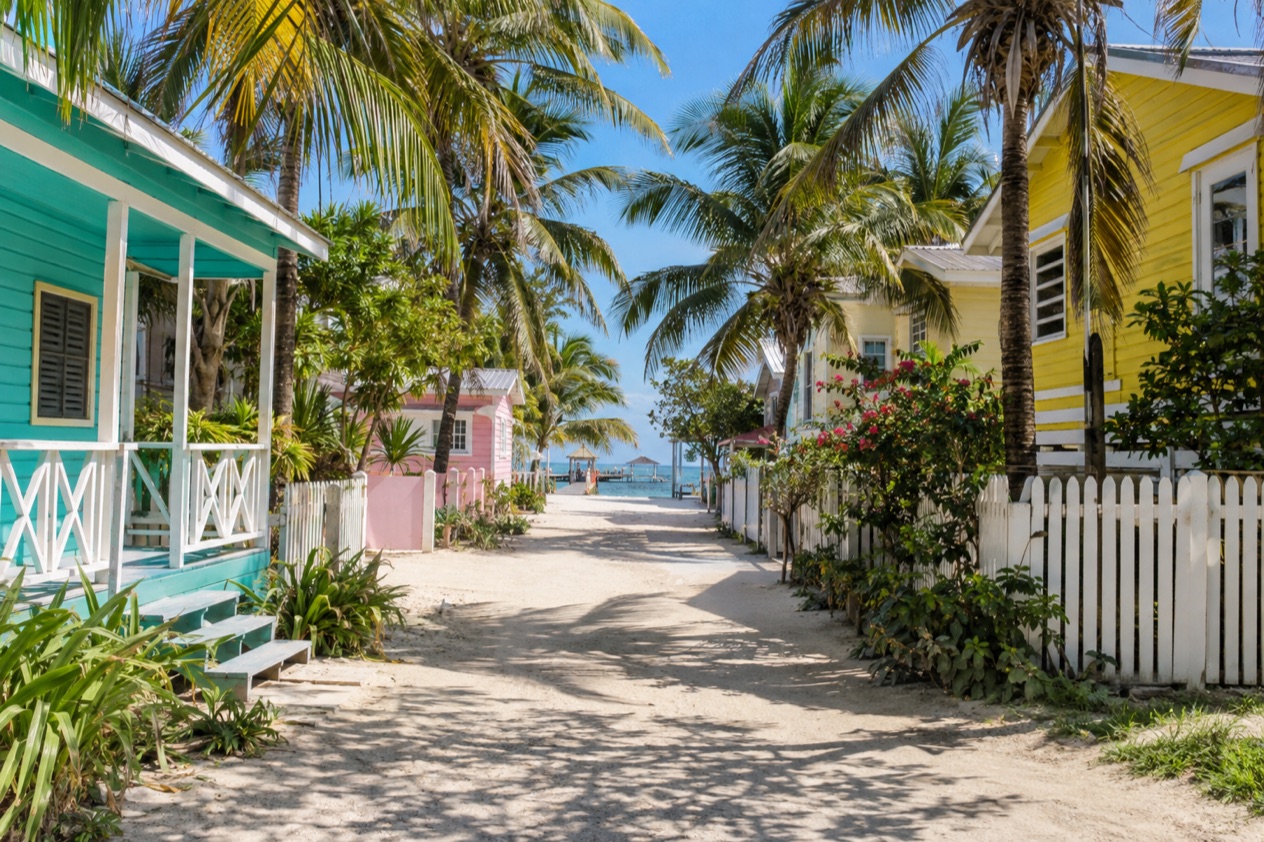A sandy lane on Caye Caulker in the dry season