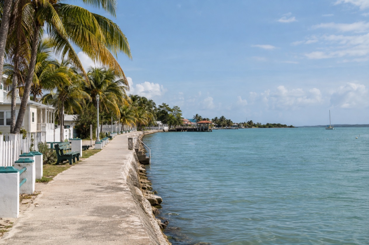 The bayfront at Corozal