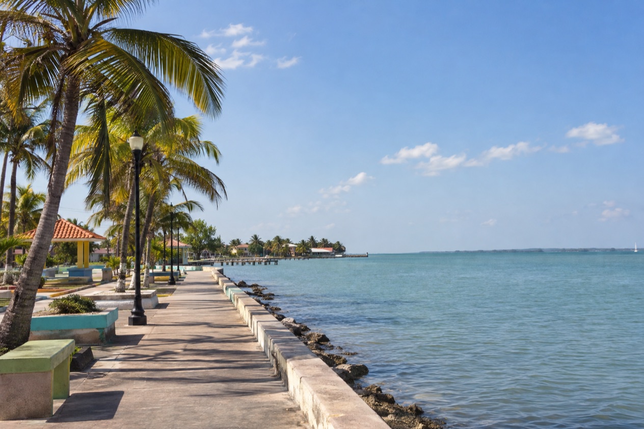 The bayfront at Corozal in spring