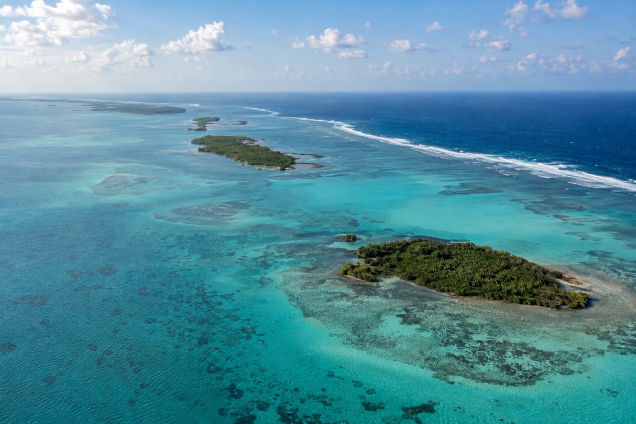 The barrier reef and cayes of Belize