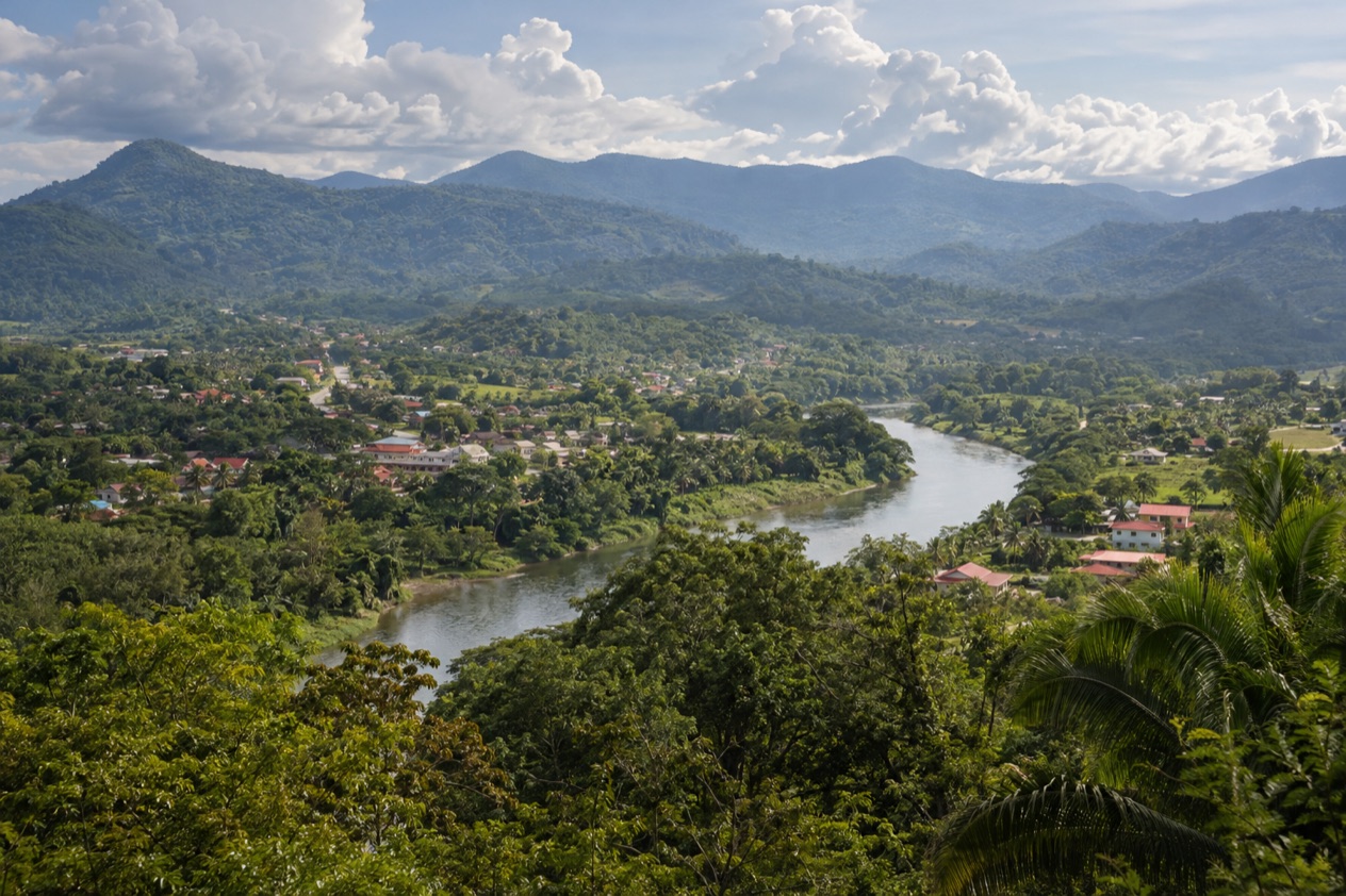 The hills around San Ignacio in the wet season