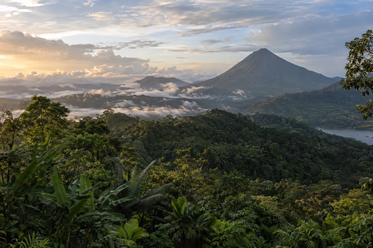 Green hills and a volcano in Costa Rica