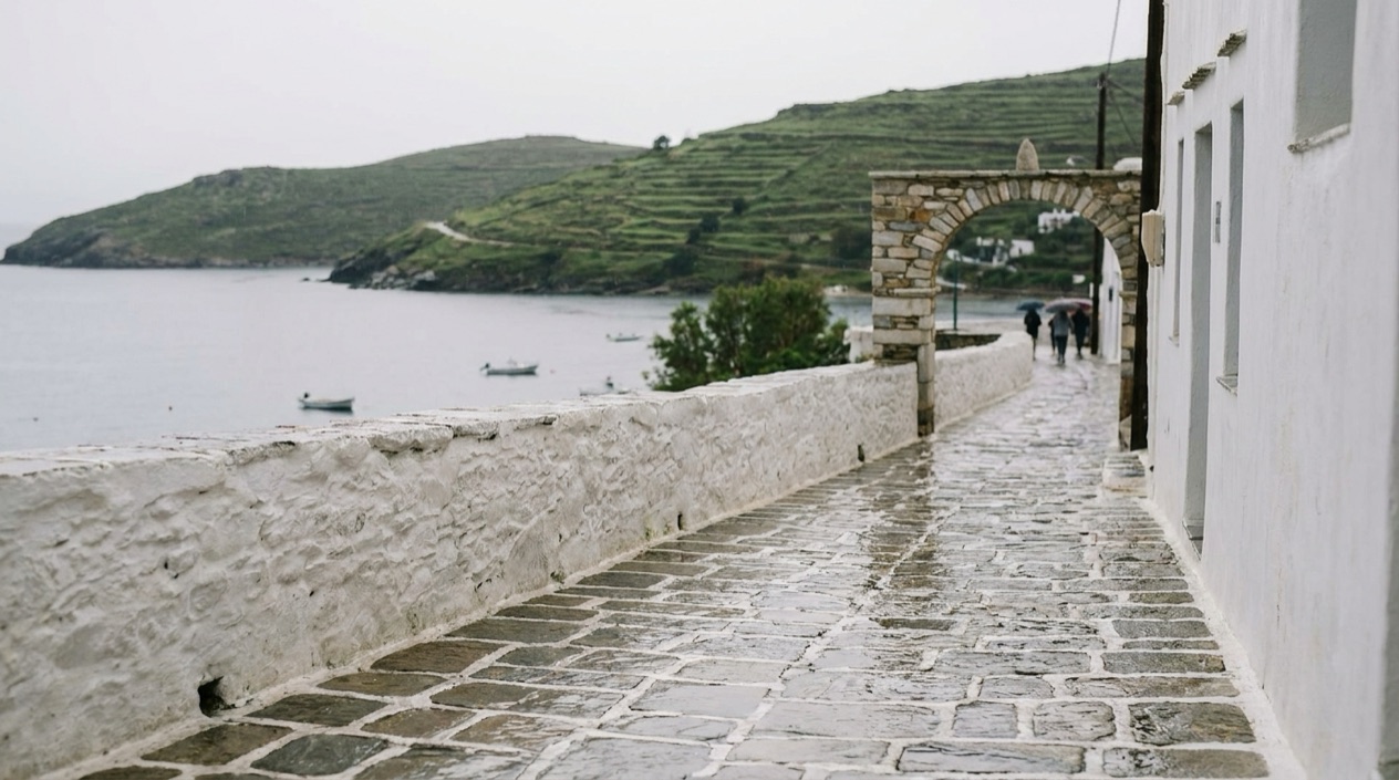 A quiet Greek island in the off-season