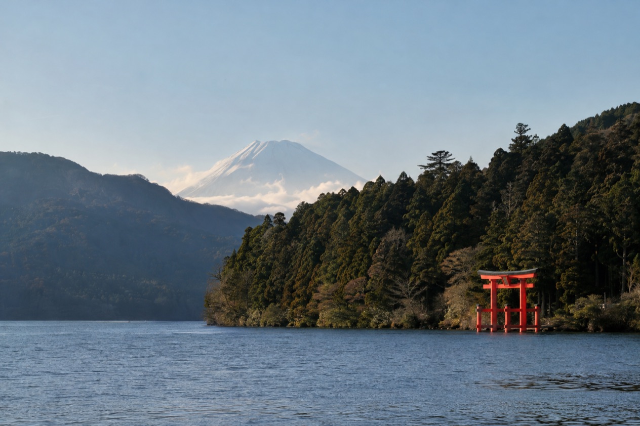 Lake Ashi in Hakone