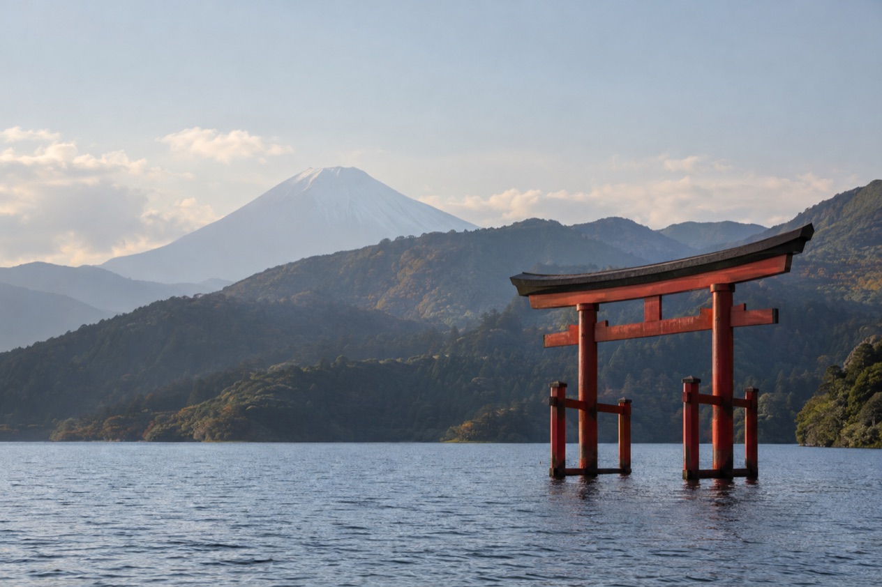 Lake Ashi in Hakone