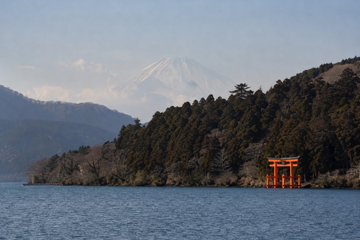 Lake Ashi in Hakone