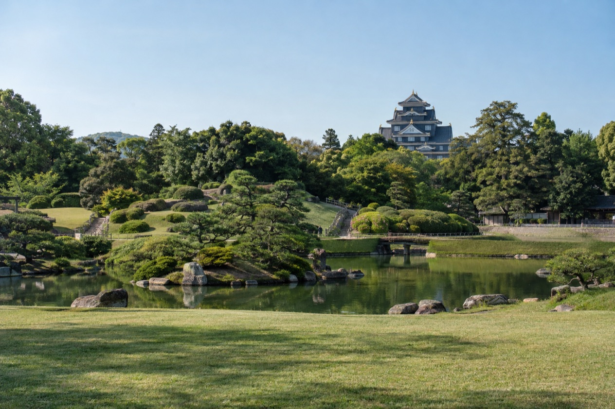 Korakuen Garden and Okayama Castle