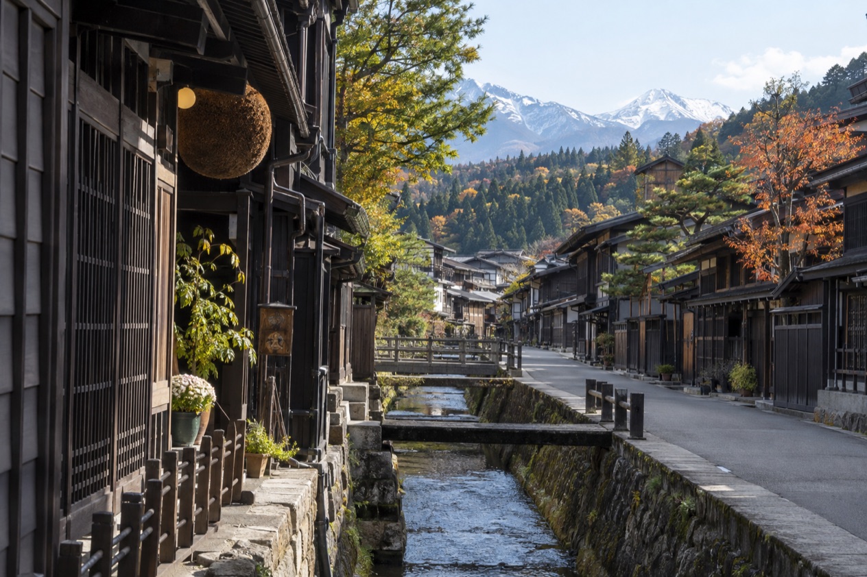 The old town of Takayama in early autumn