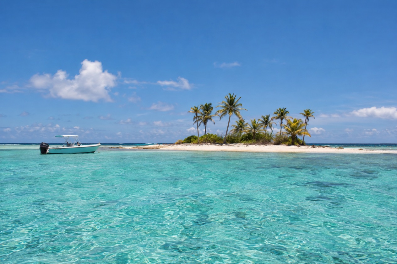Cayo Icacos, a small cay off the east coast