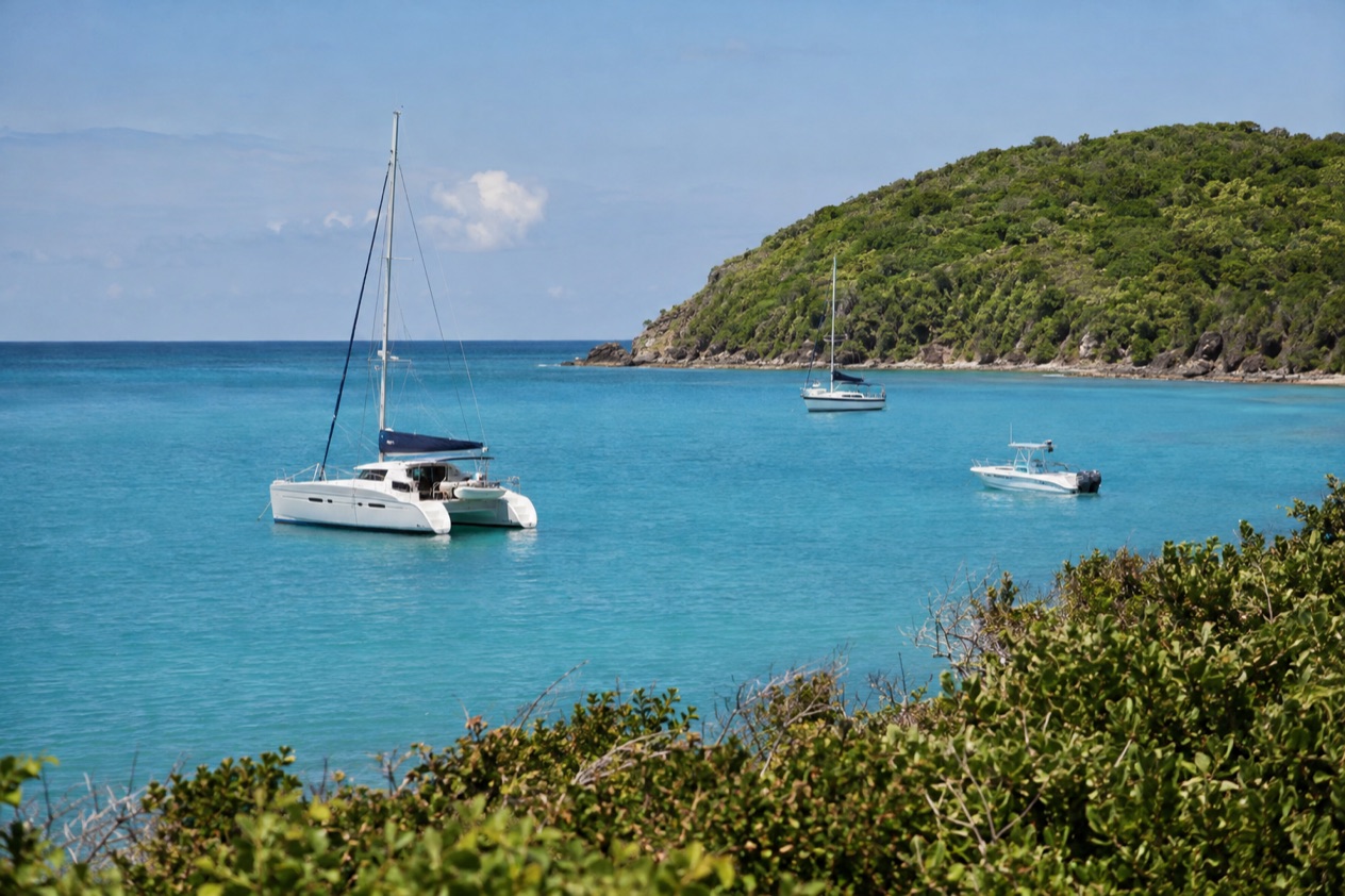 Boats at anchor off the northeast coast near Fajardo
