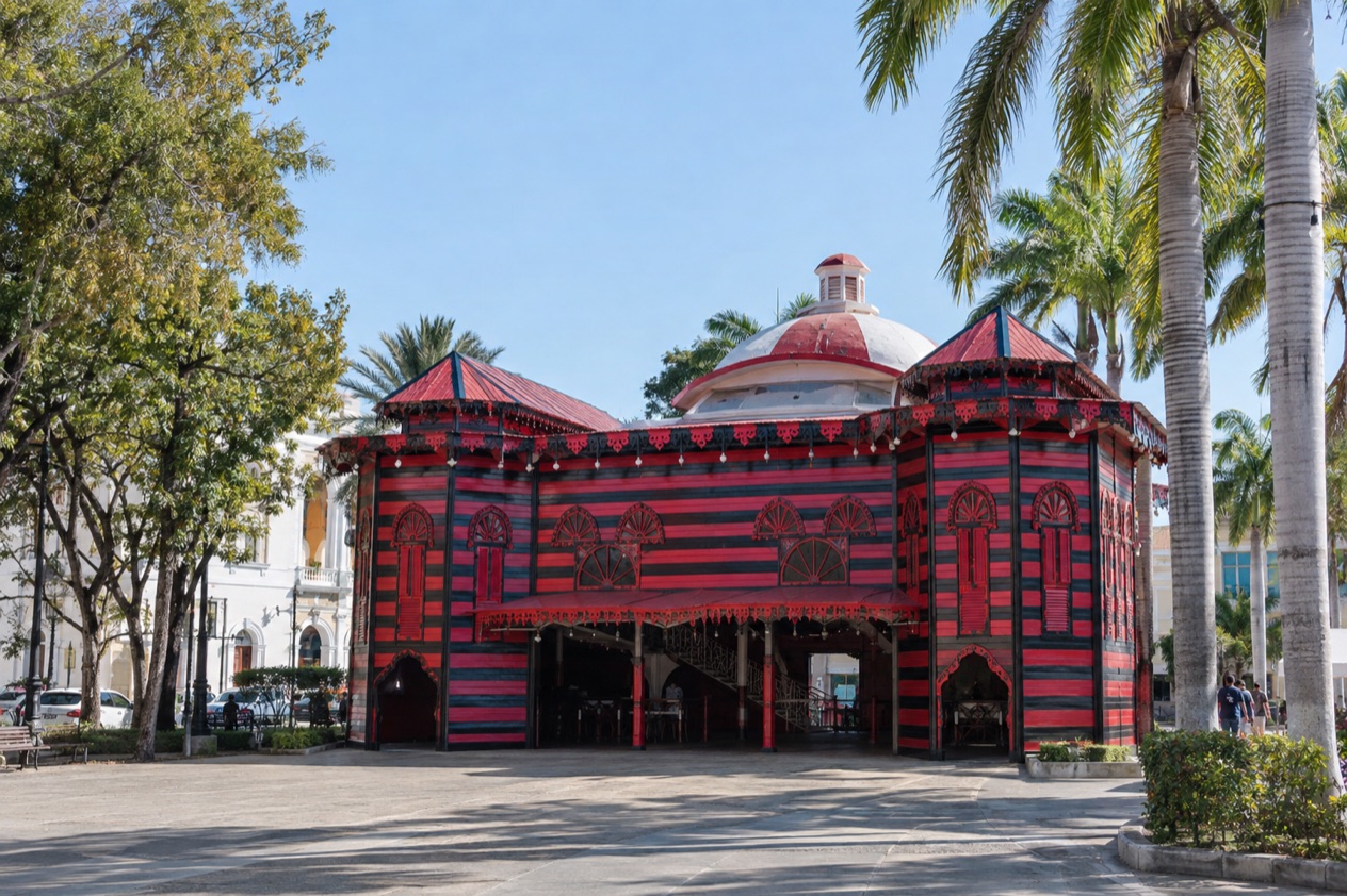 The Parque de Bombas firehouse on Plaza Las Delicias in Ponce